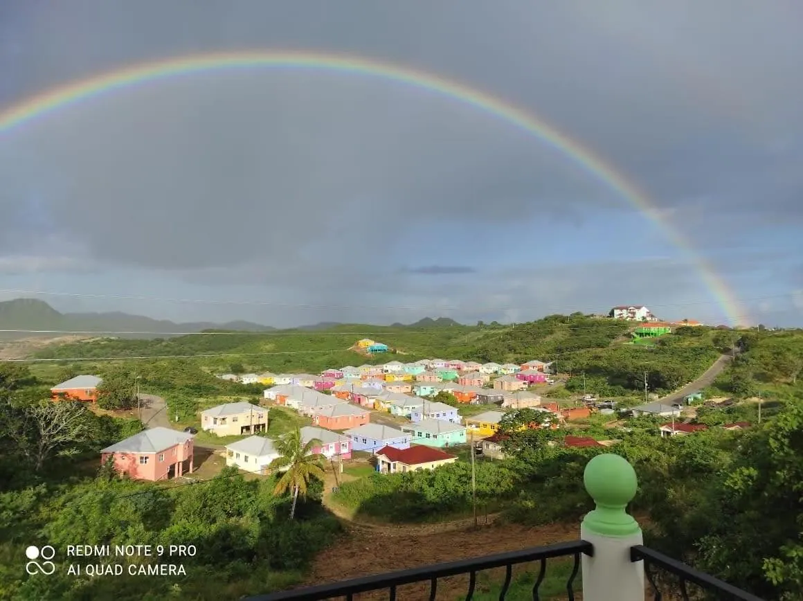 Zeus Estate Guesthouse St. John's